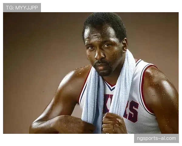 内线硬汉摩西·马龙篮下强攻拉开空间助球队提升终结效率